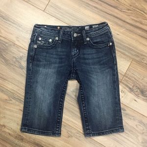 !NWOT! Girls Miss Me Bermuda shorts
